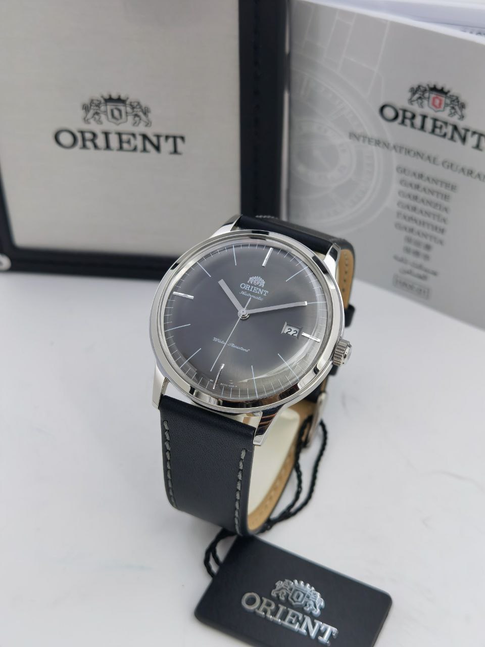 ساعة Orient رمادية