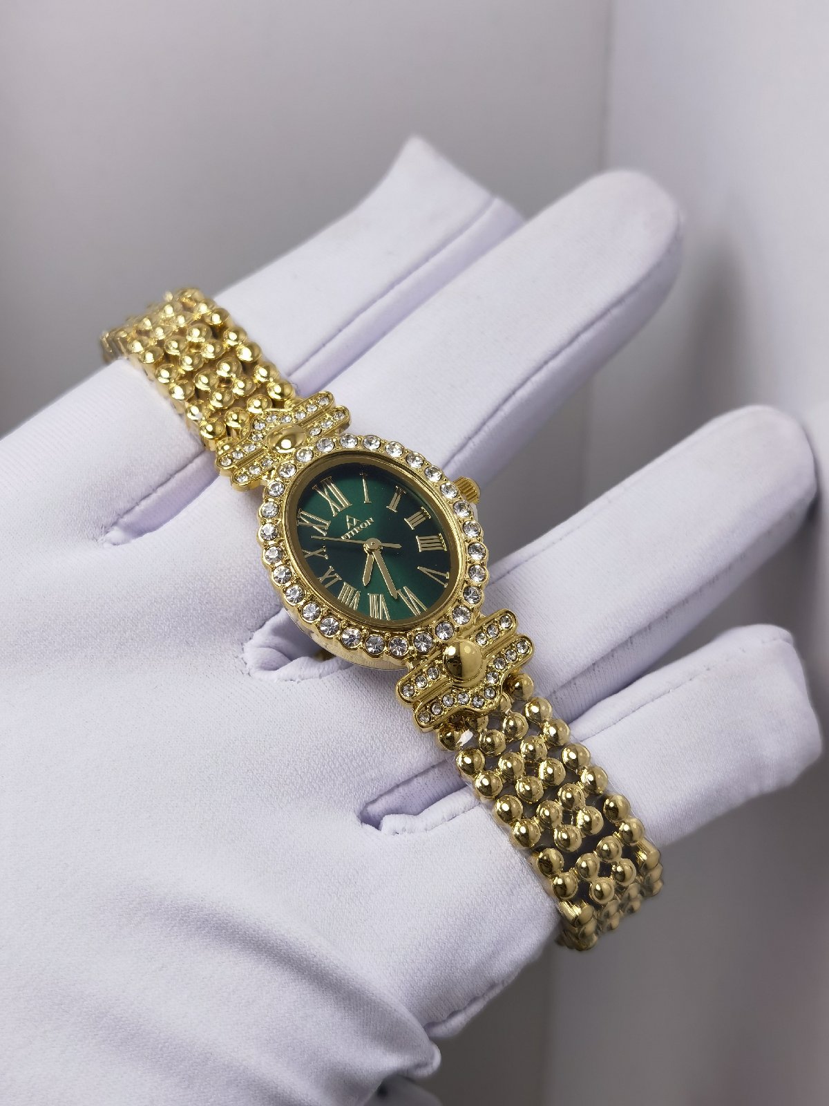 ساعة نسائية W59