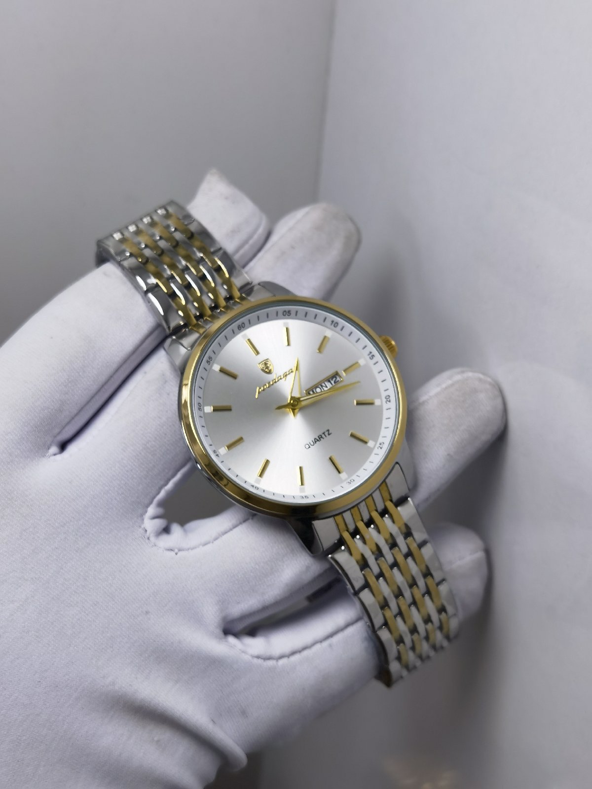 ساعة رجالية M66