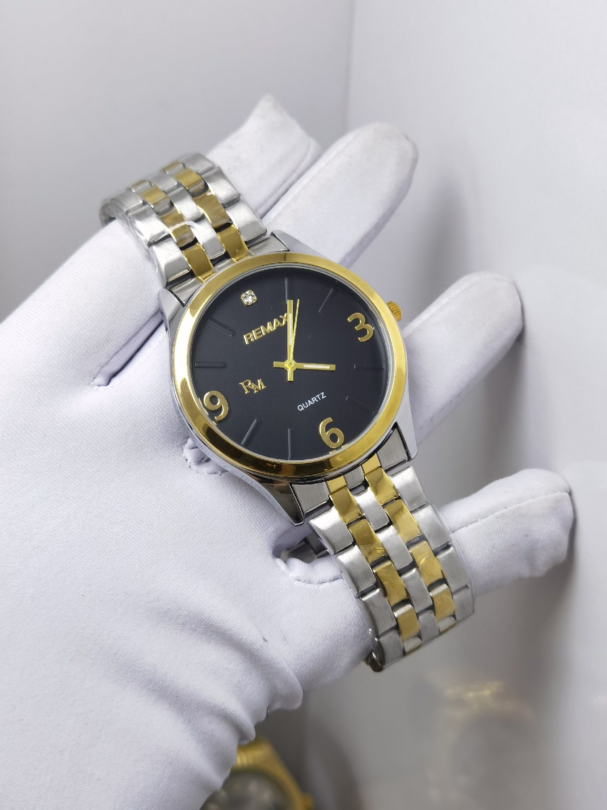 ساعة رجالية M96