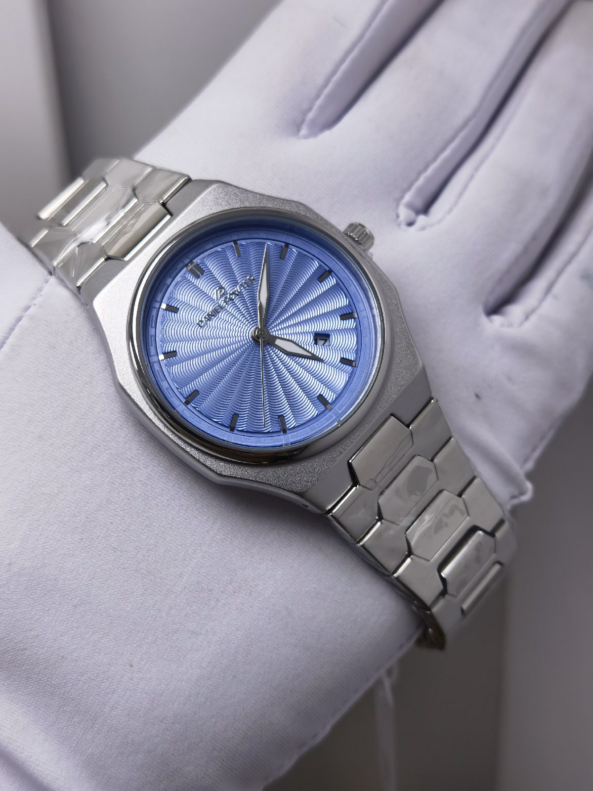 ساعة رجالية M30